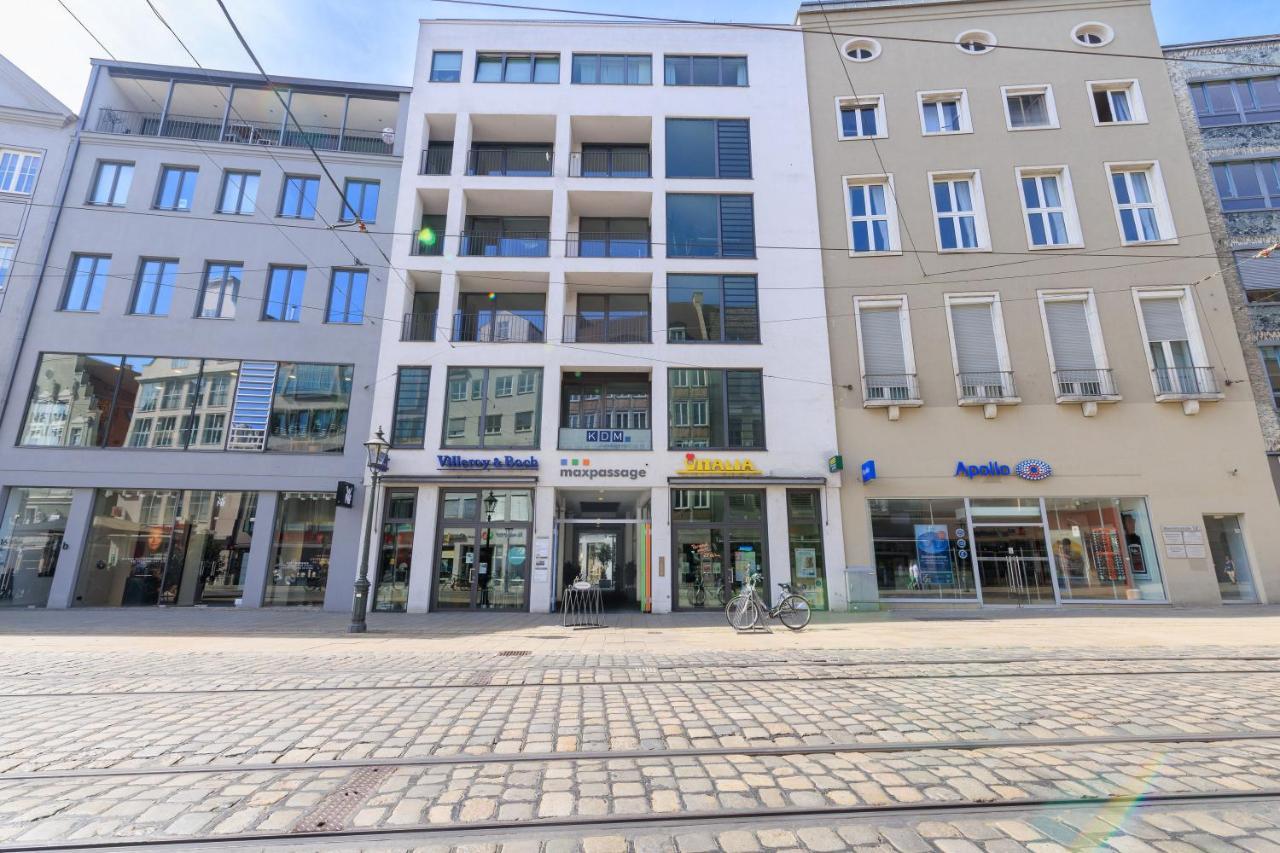 Global Living - Design Apartment I Rathausplatz I Kitchen I Augsburg Exterior photo